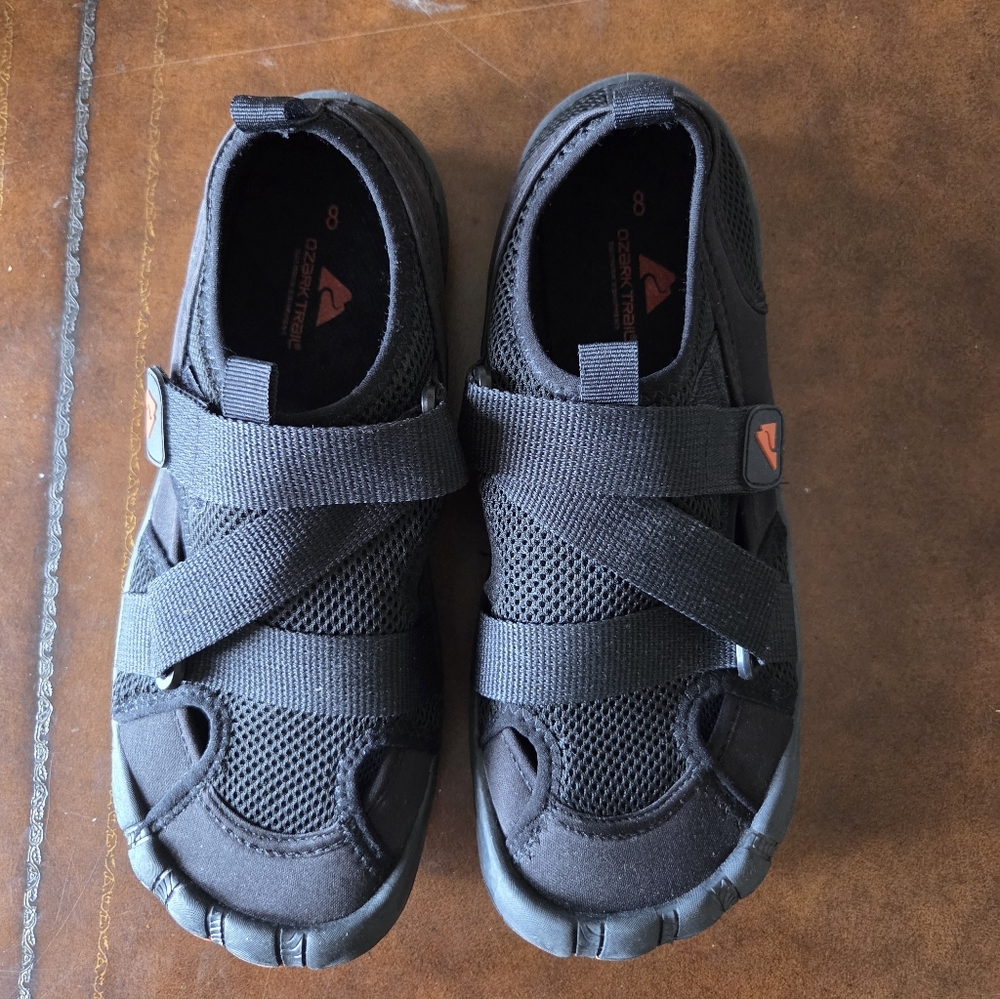 Ozark Trail Black Outdoor Barefoot Shoes
